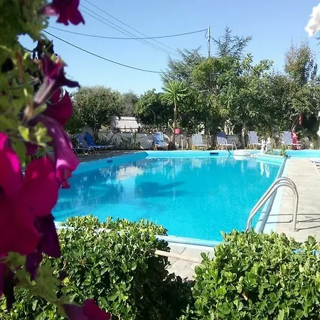 Hotel apartamentowy Flamingo Corfu Moraitika