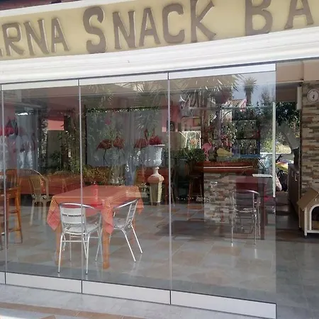 Flamingo Corfu Ξενοδοχείο με διαμερίσματα Μωραΐτικα