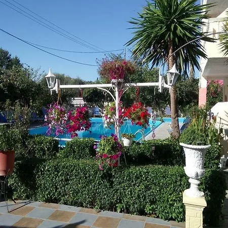 Flamingo Corfu Lejlighedshotel Moraitika