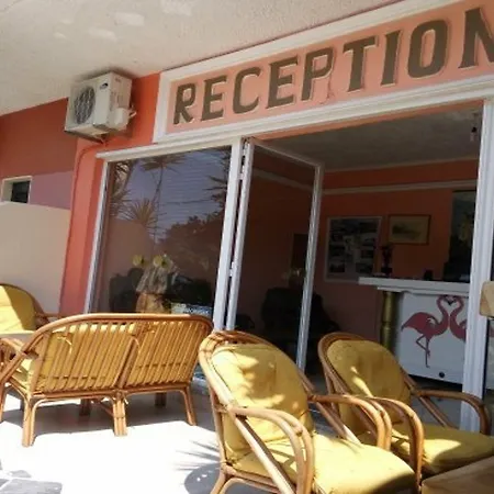 Flamingo Corfu Lejlighedshotel Moraitika